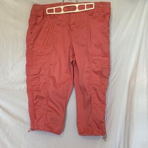 Style & Co. Women's Red Capris